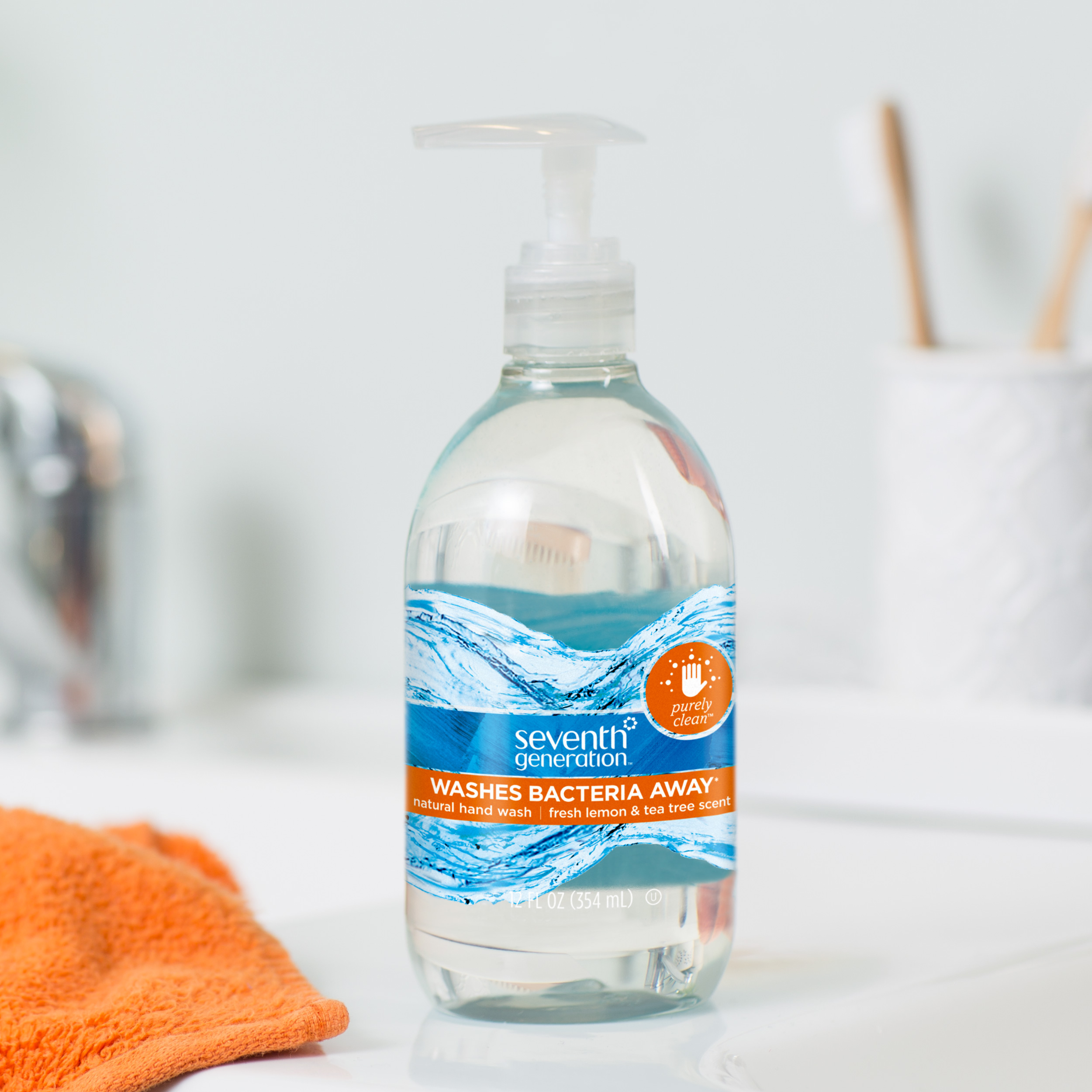 Purely Clean Hand Wash - Fresh Lemon & Tea Tree - Image 3